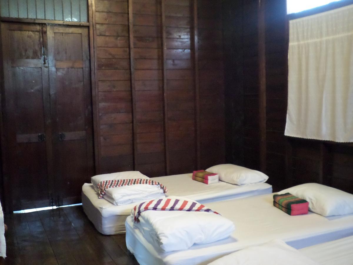 Baanwealaa Guesthouse (Adults Only) チエンマイ エクステリア 写真