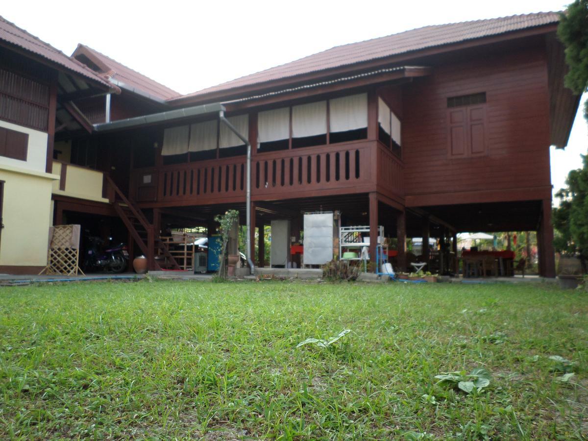 Baanwealaa Guesthouse (Adults Only) チエンマイ エクステリア 写真